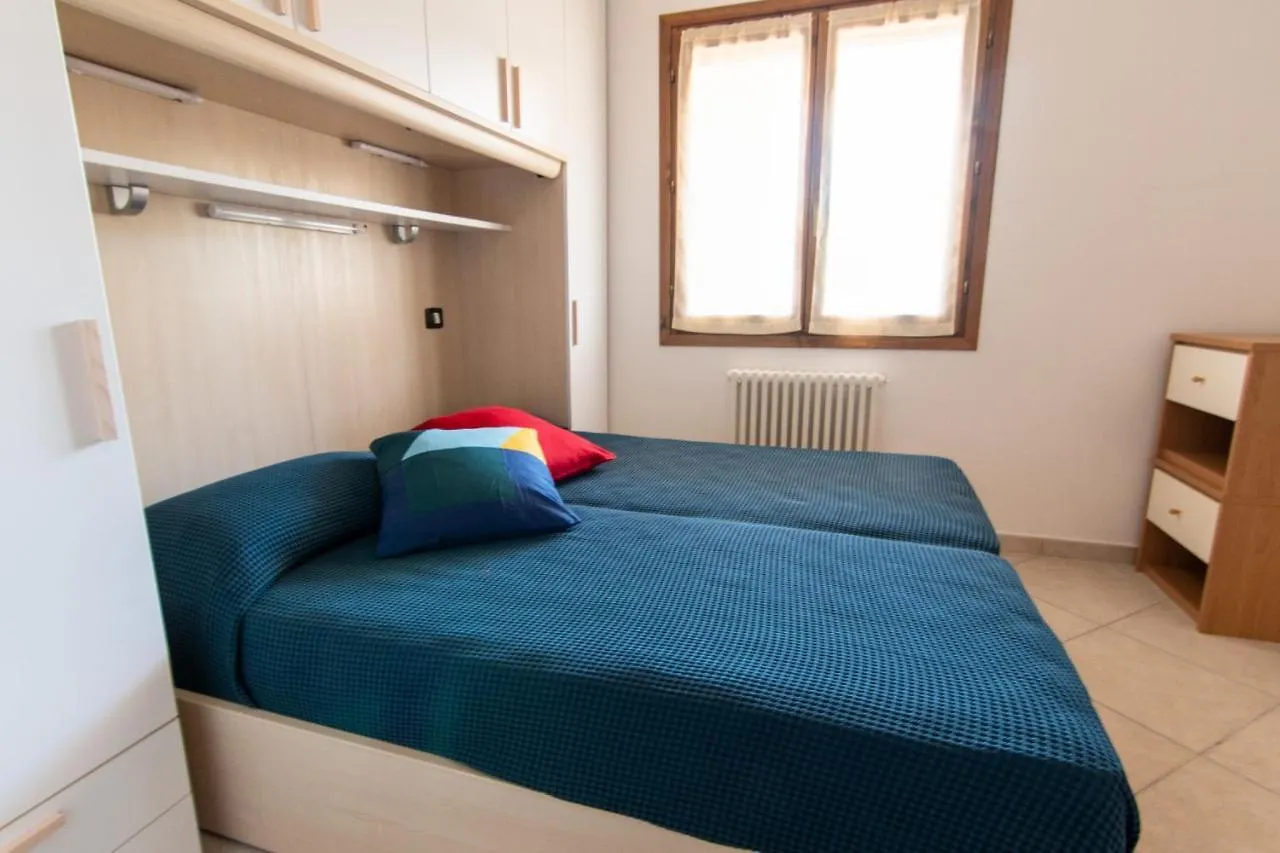 La Terrazza - Splendido Trilocale A Lacona Apartmán